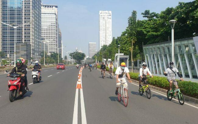 Jakarta Cycling as the featured image for ARIEL D-CLASS - The Best Affordable Dual-Motored E-Bike post.