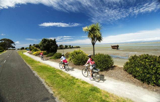 Cycling in New Zealand as the featured image for the HIMIWAY Step-Thru - The Best Affordable All Terrain E-Bike post.