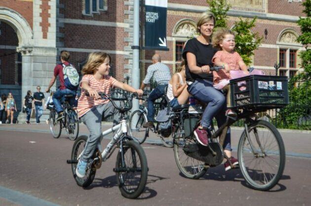 Dutch Casual Biking as the featured image for BERLIN Step-Thru - The Best Affordable Mid-Drive E-Bike post.