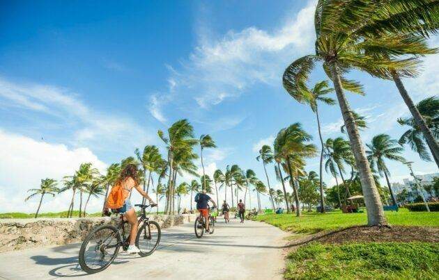 Cycling St Pete Beach as the featured image for SENADA ARCHON - The Best Affordable 1000W Electric Bike post.