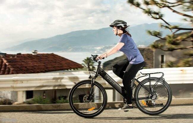 ESPIN FLOW Riding as the featured image for ESPIN FLOW - The Best Affordable City E-bike Senior Riders post.